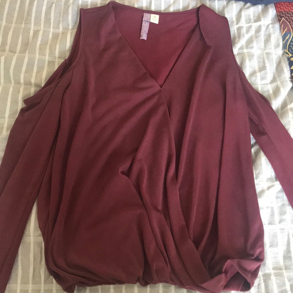 Long sleeve top
